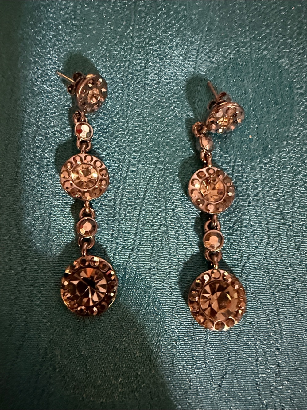 Crystal Drop Dangle Earrings - GRAY Tone